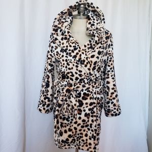BETSEY JOHNSON Leopard Print Short Robe size M/L